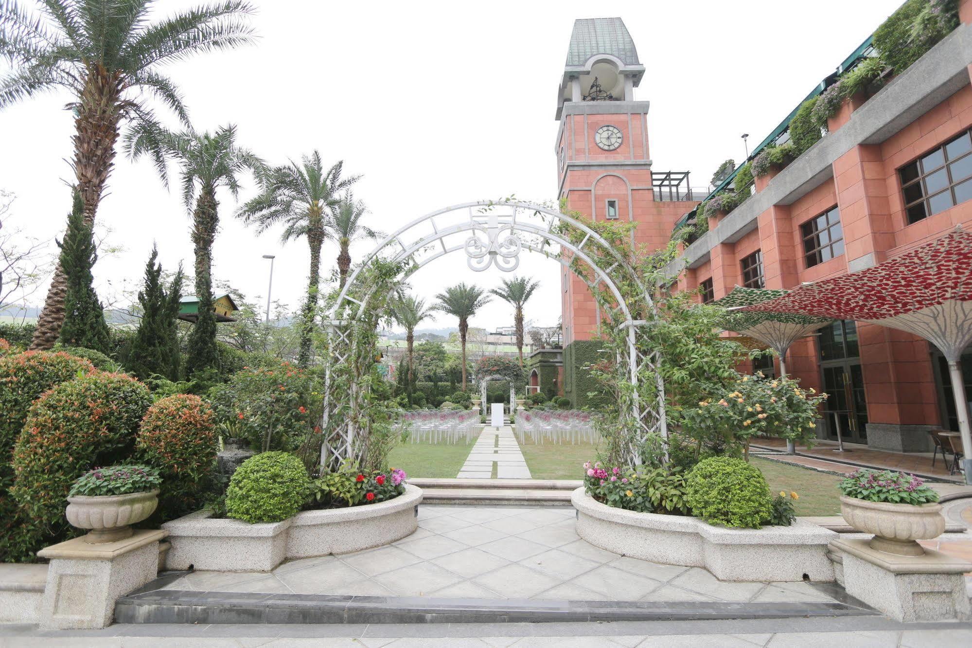 Grand Victoria Hotel Тайпей Екстериор снимка